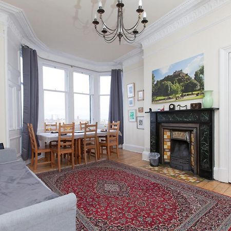 Amazing Apartments - London Road By Holyrood Park เอดินบะระ ภายนอก รูปภาพ