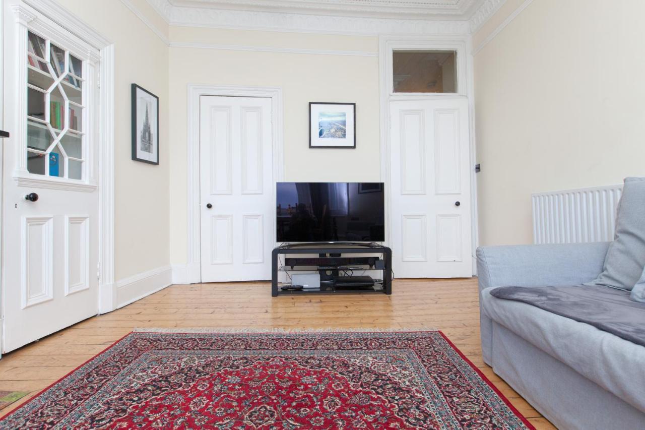 Amazing Apartments - London Road By Holyrood Park เอดินบะระ ภายนอก รูปภาพ